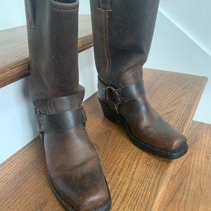 Frye harness boots brown